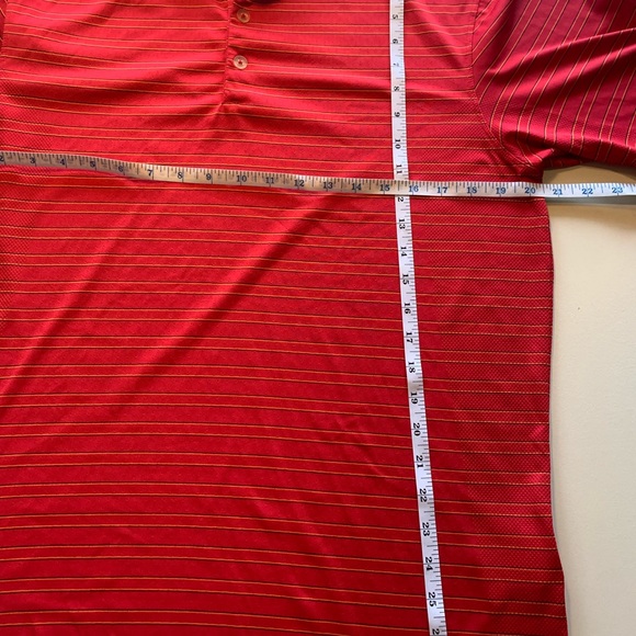 Mens Nike GolfRed Striped Fit Dri polo Medium - Picture 2 of 5